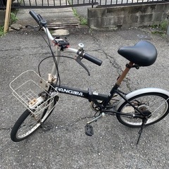 折り畳み自転車を貸します。