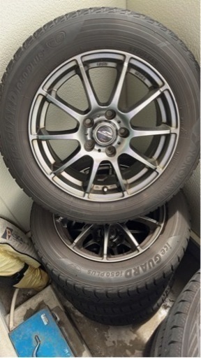 車のパーツ タイヤ、ホイール