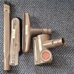 [取引中]ダイソン　サイクロンクリーナー　DC46の画像