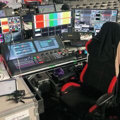 【有名アーティスト（韓流多数）のツアーライブスタッフ】髪型服装TATOO自由　未経験問題なし！の画像