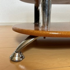 ガラスローテーブルの画像