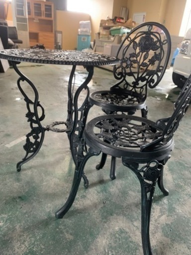 テーブル3点セット　ガーデンチェアｘ２　ガーデンテーブルｘ１のセット