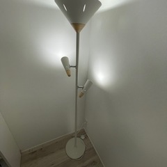 間接照明　
調光調色　スタンドライト　3灯の画像