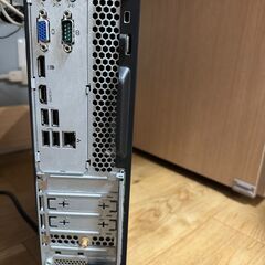 ミニデスクトップPC,Lenovo V520S,SSD250G, メモリ4G, CPU3.5GHz,Win10Home64bit,bluetoothとWifiを搭載,SDスロット、使用時間1000時間の画像