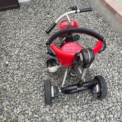 【取引中】三輪車 身体ガード付き 折りたたみ 手押し可能の画像