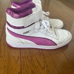 PUMA　靴 スニーカーの画像