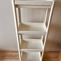 IKEA バスルーム オープンラック シェルフ VESKENの画像