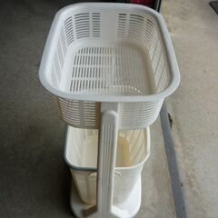 【受渡予定者決定】ランドリーBOXの画像