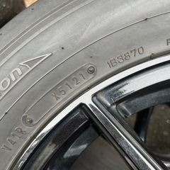 車のパーツ タイヤ、ホイールの画像