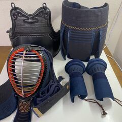 【希少】 剣道　防具一式　面・胴・垂れ・小手・収納ケース　防具一...