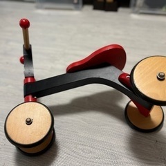 ボーネルンド　てんとう虫の 三輪車の画像