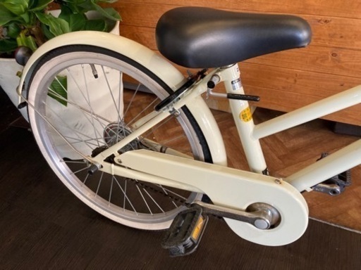 【ダイナモライト新品！】20インチ子供用自転車　ホワイト