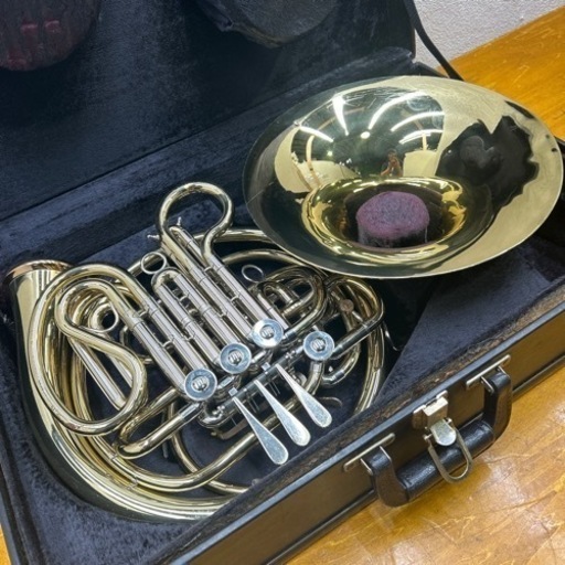 フレンチホルンholton h280   ケース付き