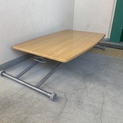 宮武製作所　　ガス式昇降テーブルの画像