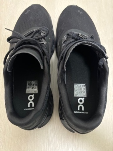 【本物】on cloudmonster 27.5cm