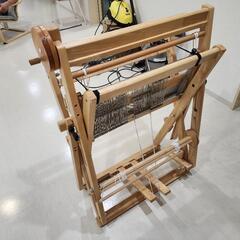 【決まりました】さをり織り機の画像