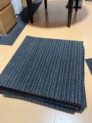 フロアマット18枚50×50