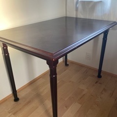家具 テーブル の画像