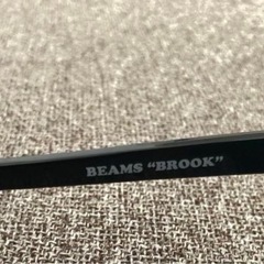 ビームスのサングラスの画像