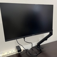 PCモニター　モニターアーム　HDMIコード