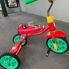 三輪車