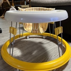子供用品 ベビー用品 歩行器の画像