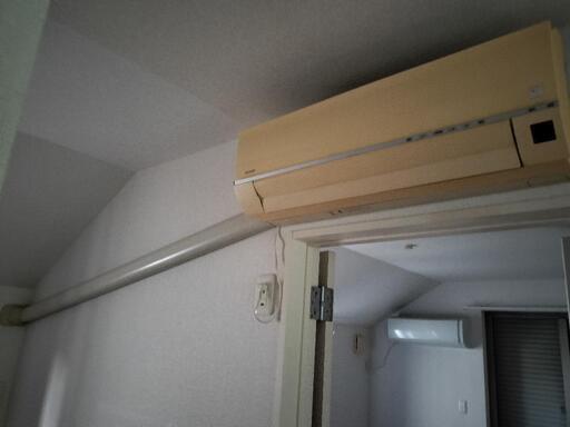 シャープ　エアコン