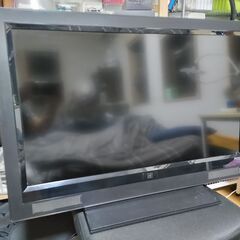 32型　ByDesignの液晶テレビ