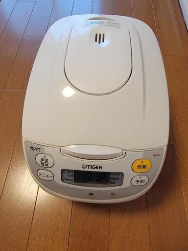 TIGER JBH-G101-W ホワイト 炊きたて [マイコン炊飯ジャー （5.5合）]