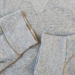 150cm　ＧＵ無地トレーナー　グレーの画像