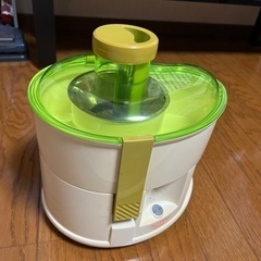 ジューサー
