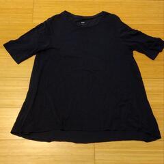 古着　ユニクロ　スーピマコットンTシャツ　紺