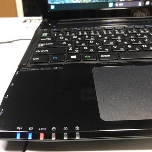 FUJITSULIFE book Windows11P entium SSD美品