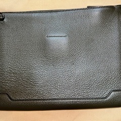 ルブタン　クラッチバッグ　　の画像