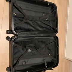 キャリーケース　スーツケース　旅行雑貨の画像