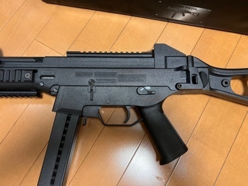 電動エアガン　ST MACHINE PISTOL