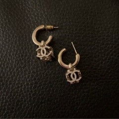 CHANELピアス