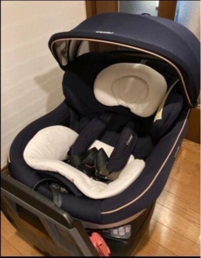 combi チャイルドシート 美品 子供用品
