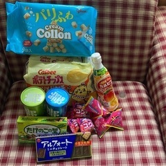 カルピスマンゴー味付き　お菓子の詰め合わせ