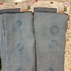 暖簾　刺繍セパレートカーテン　同柄２枚　
7/2〜5不在の画像