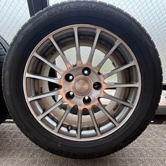 車のパーツ タイヤ、ホイールの画像