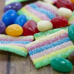 夏休みの自由研究におすすめ！キッズたべものラボ「Let's research! お菓子の色を調べましょう」～まちデザイン市民講座#9-3の画像