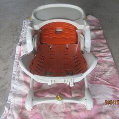 ベビー用Aprica(アップリカ) ハイローチェア ユラリズム 中古の画像