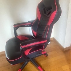 ゲーミングチェアーの画像