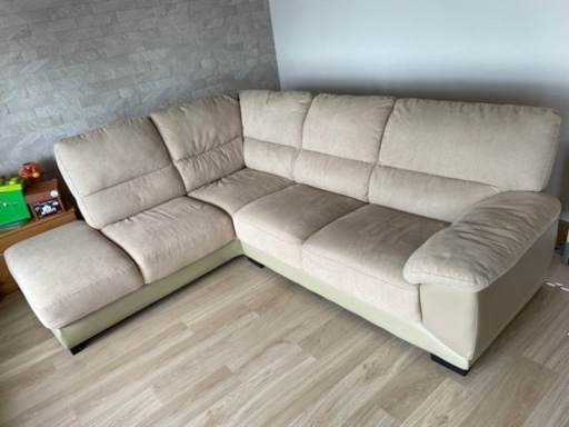 コーナーソファー　ニトリ