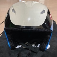スキー　ヘルメット　子ども用　レーシング の画像