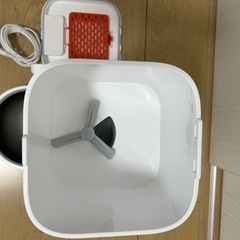 ペット自動給餌器(購入して3ヵ月)の画像