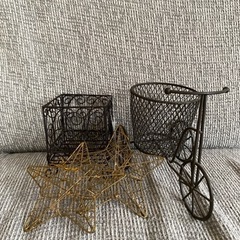 可愛い雑貨、棚　カゴ　セットの画像