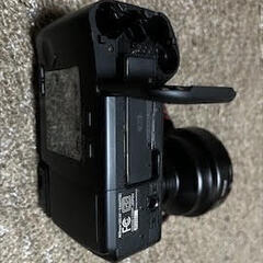決まりました！
NIKON COOLPIX800 望遠レンズ&CFカード付き、完全動作品。の画像
