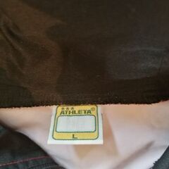 ATHLETA　ウインドブレーカー　Lサイズの画像